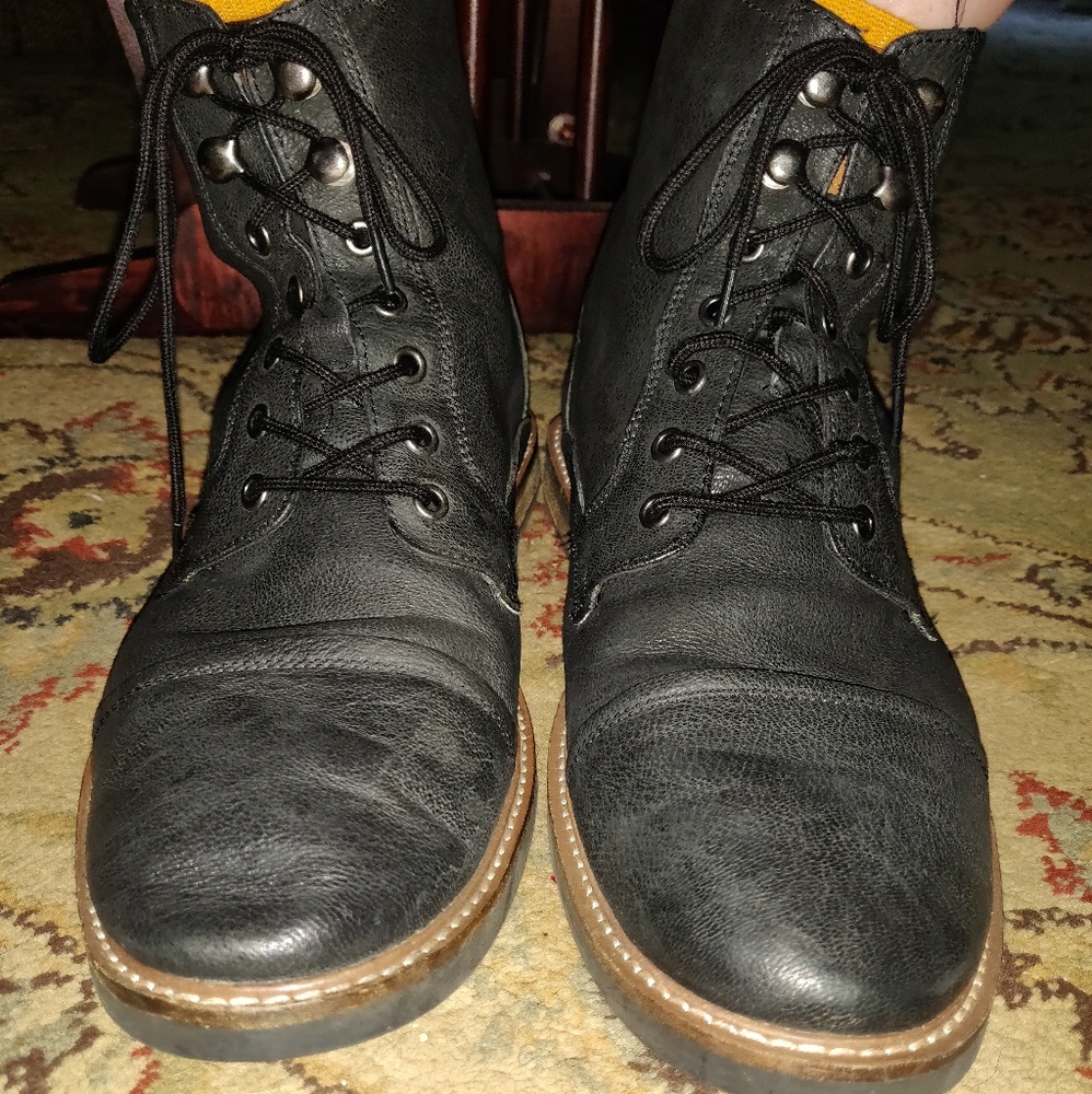Ben Sherman boots